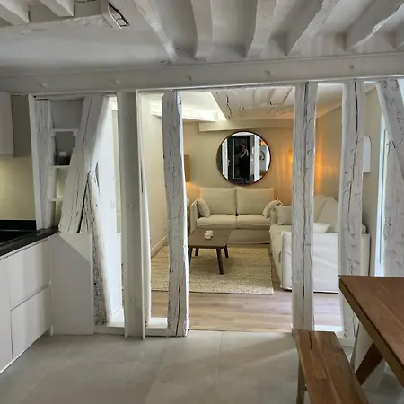 4 Pieces Charme Centre شقة